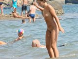 Click to view big image sexybiki.com_voyeur-at-nudistbeach-fkk-12317937851185047151.jpg